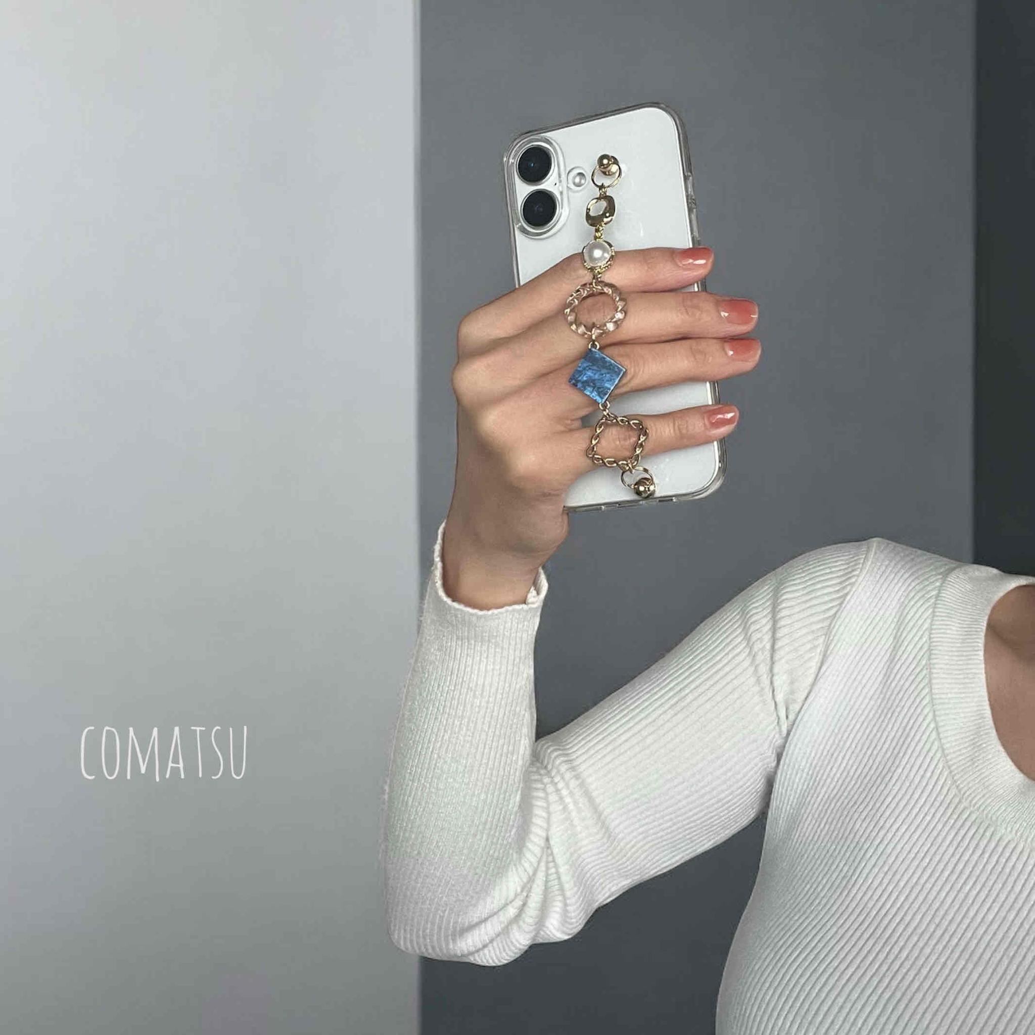 attract NAVY ハンドホルダースマホケース 落下防止ベルトストラップ付きスマホカバー | 7枚目